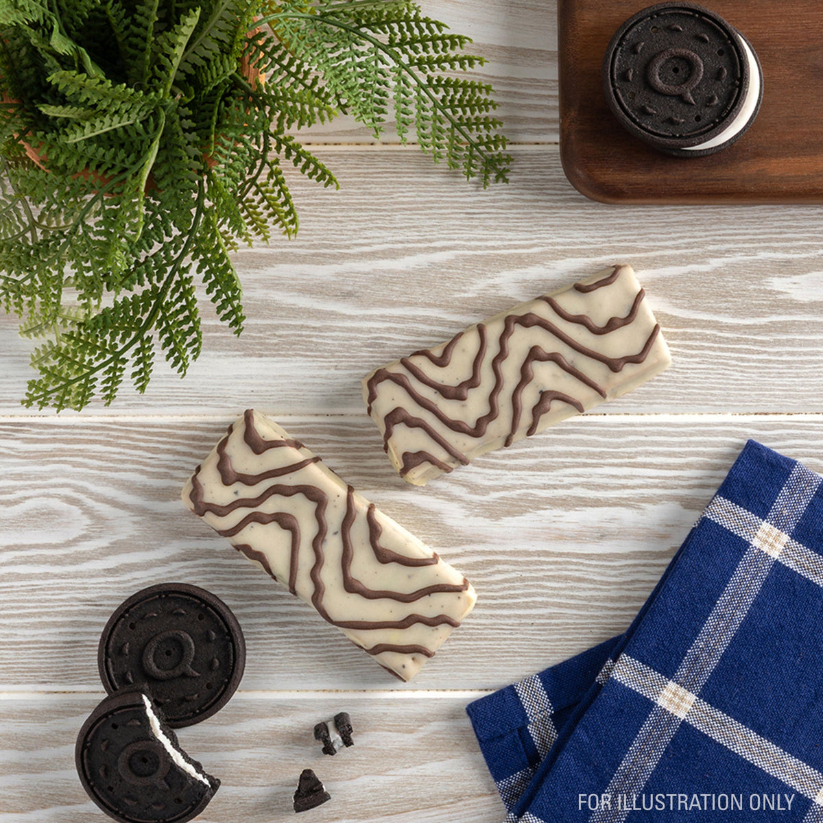 dipped-cookies-and-cream-protein-bars-o3 15807_QN_USA_ProteinBar_CAC_InterimAssetUpdate_Digital-Dipped-ProductCarouselSet_Tabletop2.jpg