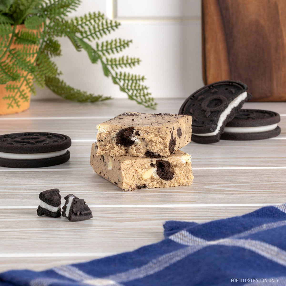 cookies-and-cream-protein-bars-w7 15807_QN_USA_ProteinBar_CAC_InterimAssetUpdate_Digital_Tabletop1.jpg